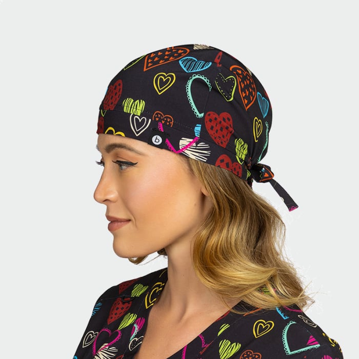 Boneta neagra cu inimi colorate [4]