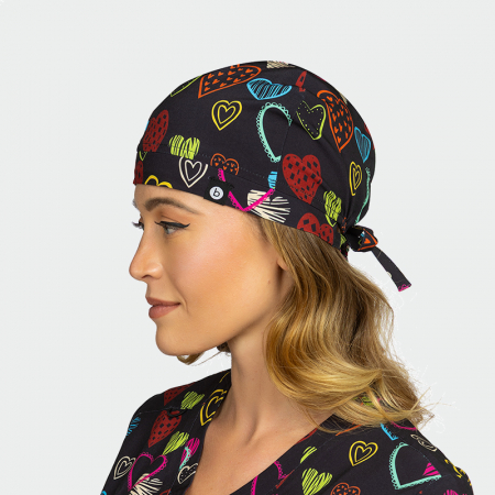 Boneta neagra cu inimi colorate [3]
