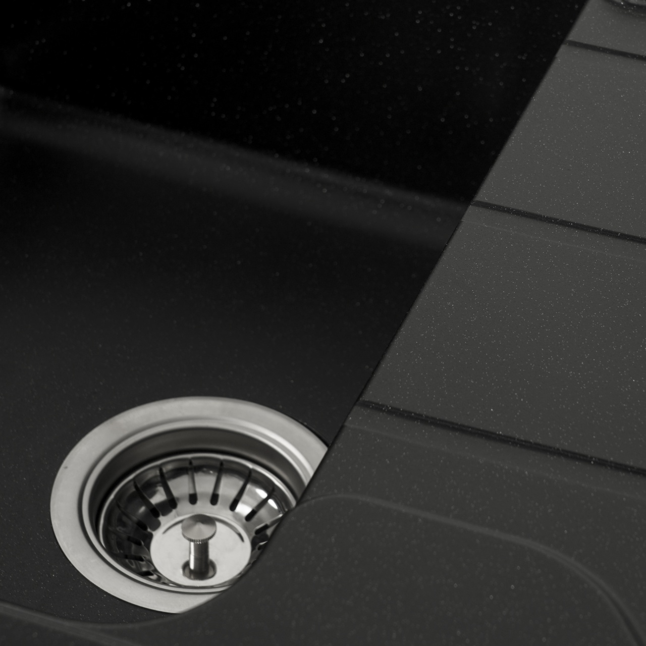 Chiuvetă din compozit de granit pentru bucătărie Negru metalic ELEFANT PREMIUM 7850 VERONA 775 x 495 mm [5]