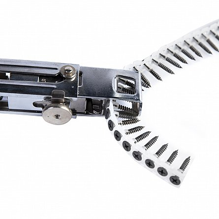 Masina insurubat, 29Nm, cu banda si acumulator 20V/4Ah [5]