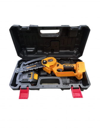 Mini Fierastrau cu lant Rotor RCC550, 550W, 3000RPM, 21V/1.5Ah, 2 acumulatori inclusi [4]