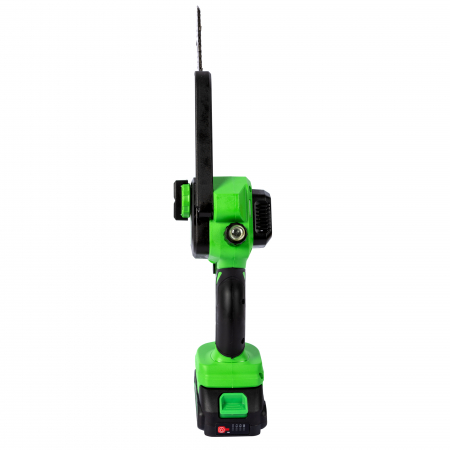 Minifierastrau Micul Fermier, 20V/1.5Ah, 1 lama 6” + lant, 1 lama 8” + lant, acumulator si incarcator incluse [4]