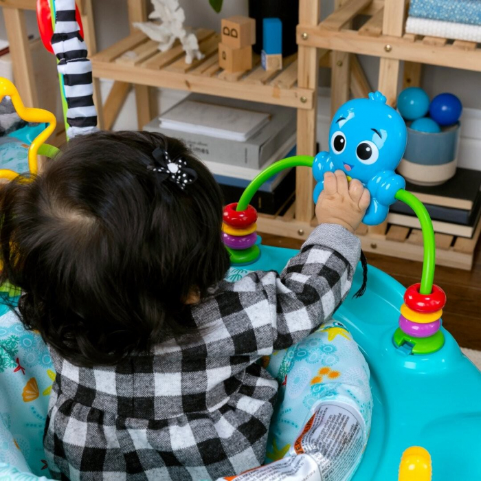 Baby Einstein - Centru de Activitati cu Jucarie Electronica Curiosity Cove [10]