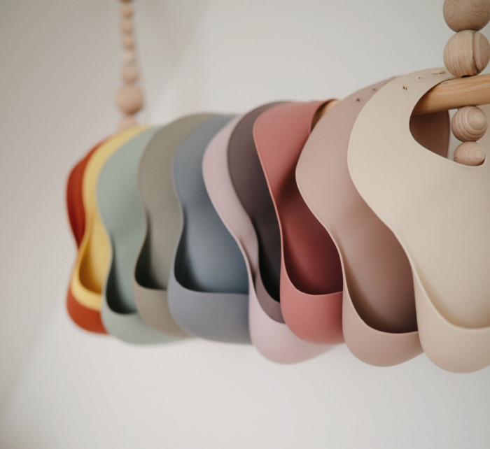 Baveta din silicon Mushie - Blush [2]