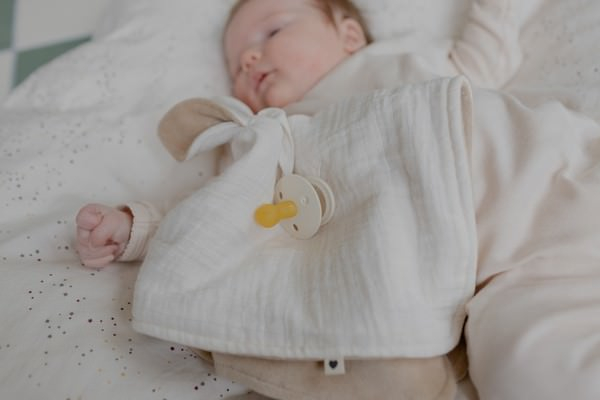 BIBS - Paturica cu urechiuse Kangaroo, Ivory [4]