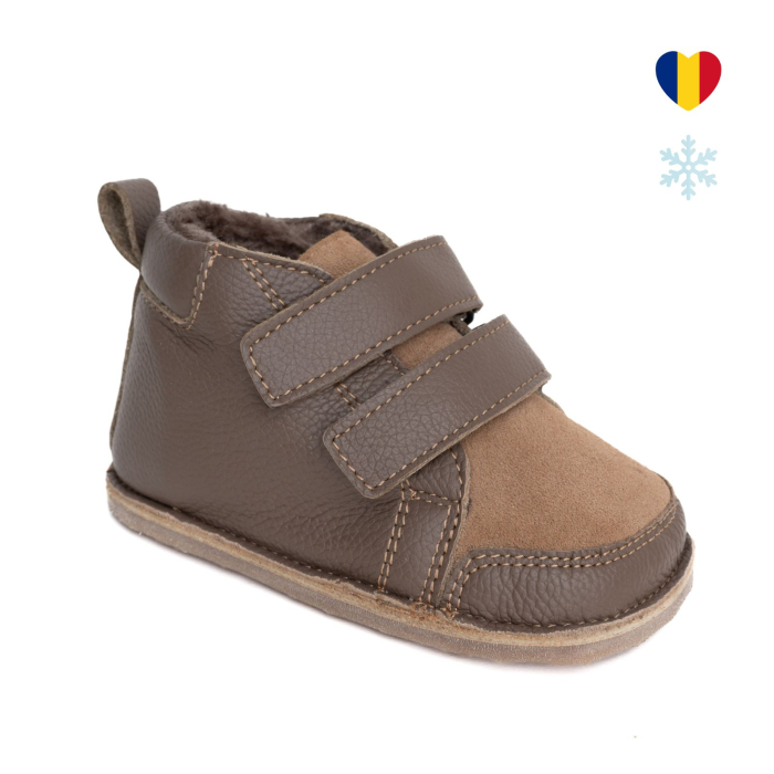 ​​​​​​​Ghetute Barefoot Copii din Piele Naturala Imblanite – Primii Pasi, Talpa Flexibila Cauciuc, Iarna | Melvelo - Cappuccino Brown [1]