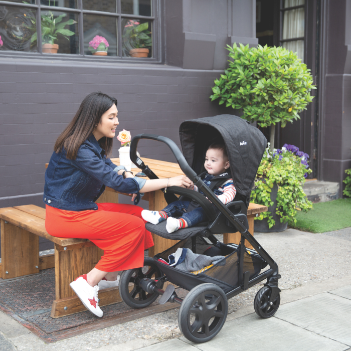 Joie - Carucior pentru copii multifunctional 3 in 1 Chrome DLX Toffee (Carucior Chrome DLX + Landou Toffee + Scoica i-Snug Toffee) [2]