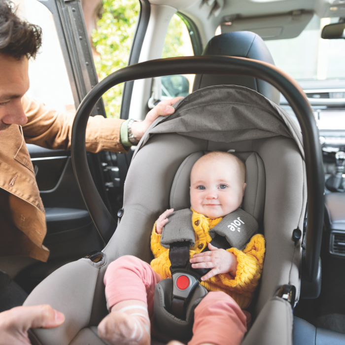 Joie - Scoica auto i-Snug 2 cu tetiera reglabila, 40-75 cm, Raven, testata ADAC si certificata R129 [5]