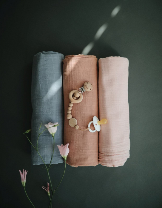 Muselina din bumbac organic Mushie Sage [3]