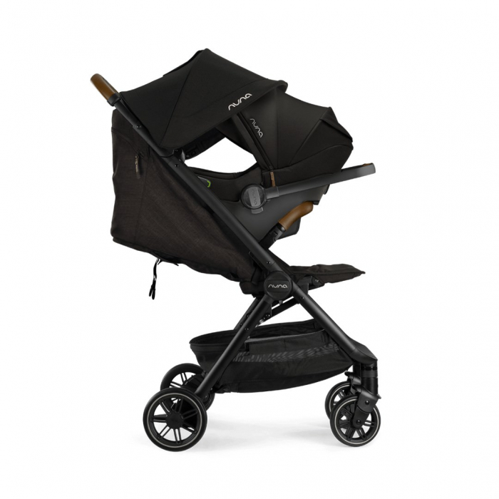 Nuna - Carucior ultracompact cu pliere automata TRVL Caviar [8]