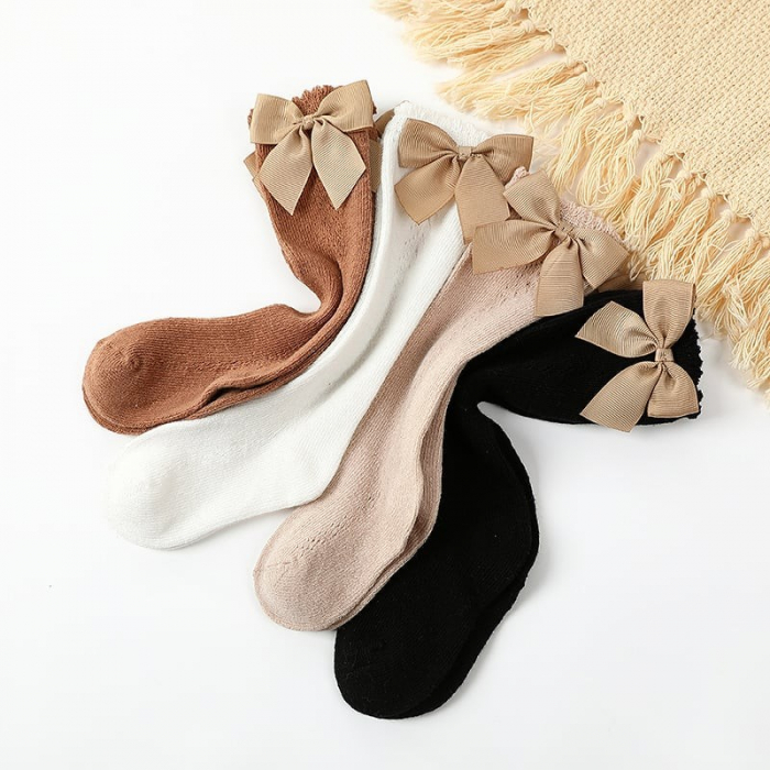 Sosete lungi din bumbac, cu funda, crosetate, fetite, model lateral, Melvelo - Vanilla [4]