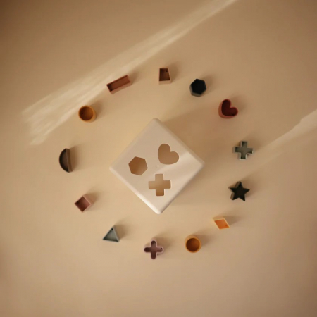 Cutie de sortare cu 12 forme geometrice, joc educativ - Mushie [1]