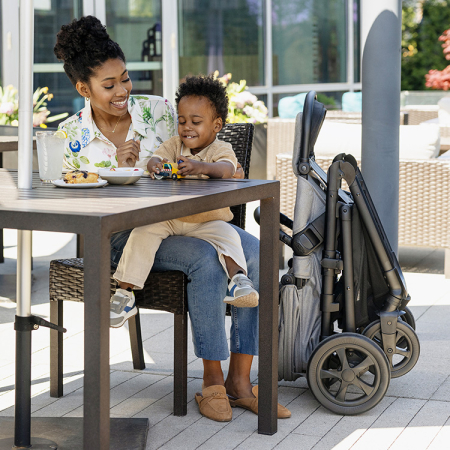 Graco - Carucior pentru copii multifunctional 3 in 1 Near2Me DLX Ash (Carucior Near2Me DLX + Landou Near2Me DLX + Scoica SnugLite) [3]