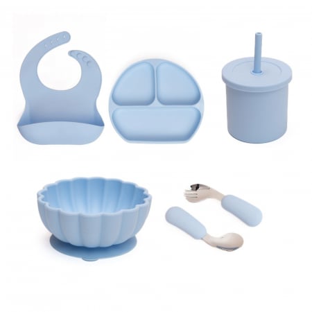 Servire masa copii - Set hranire bebe, silicon, diversificare, Farfurie plata + Bol pumpkin + Baveta + Lingurita si Furculita + Cana 2 in 1, Melvelo - Baby Blue