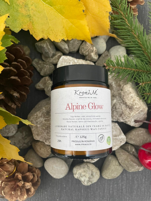 Lumanare naturala din ceara de rapita parfumata Alpine Glow [3]