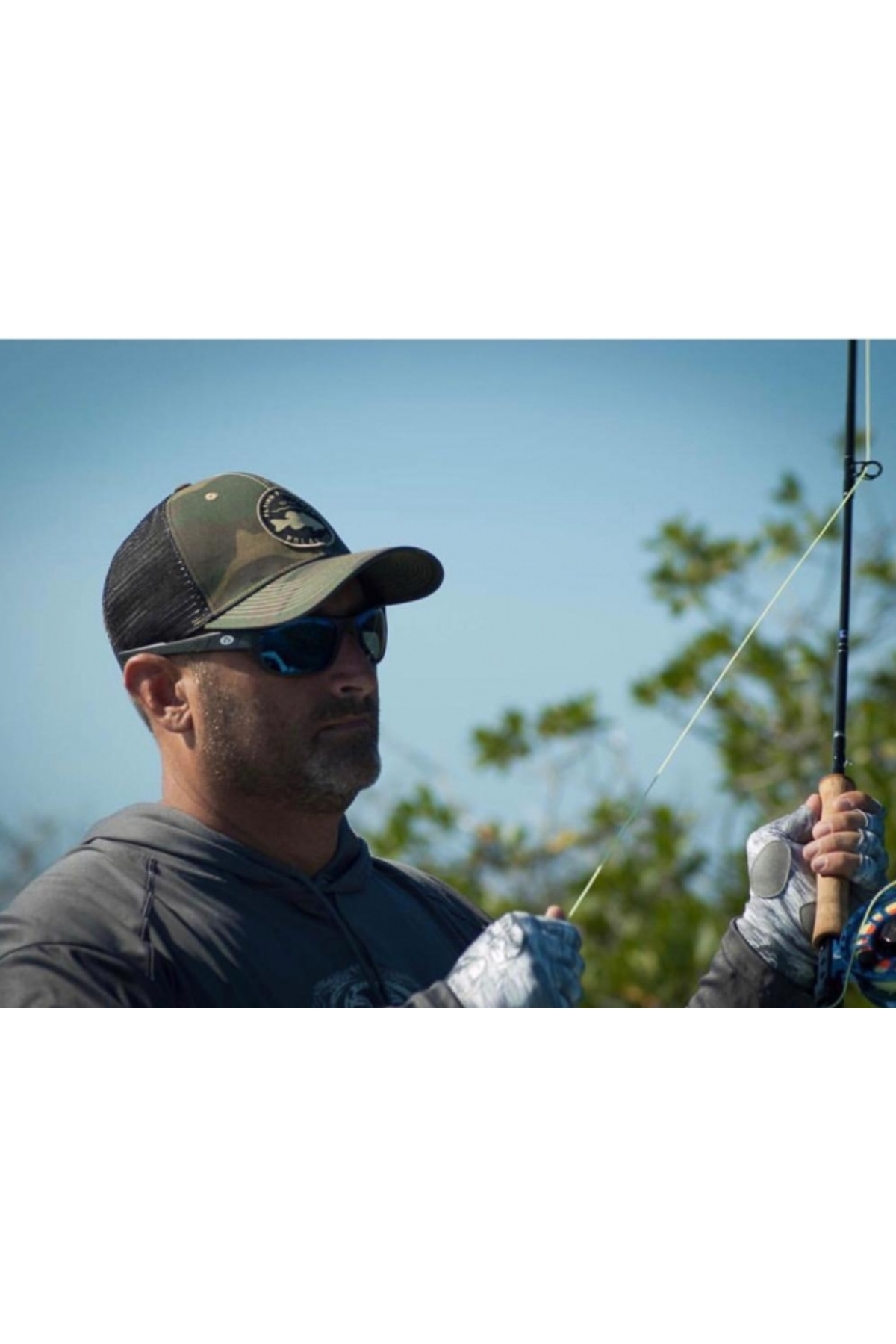 Bluza Flying Fisherman Built for Water Performance Hoodie Tee Silver L [2]