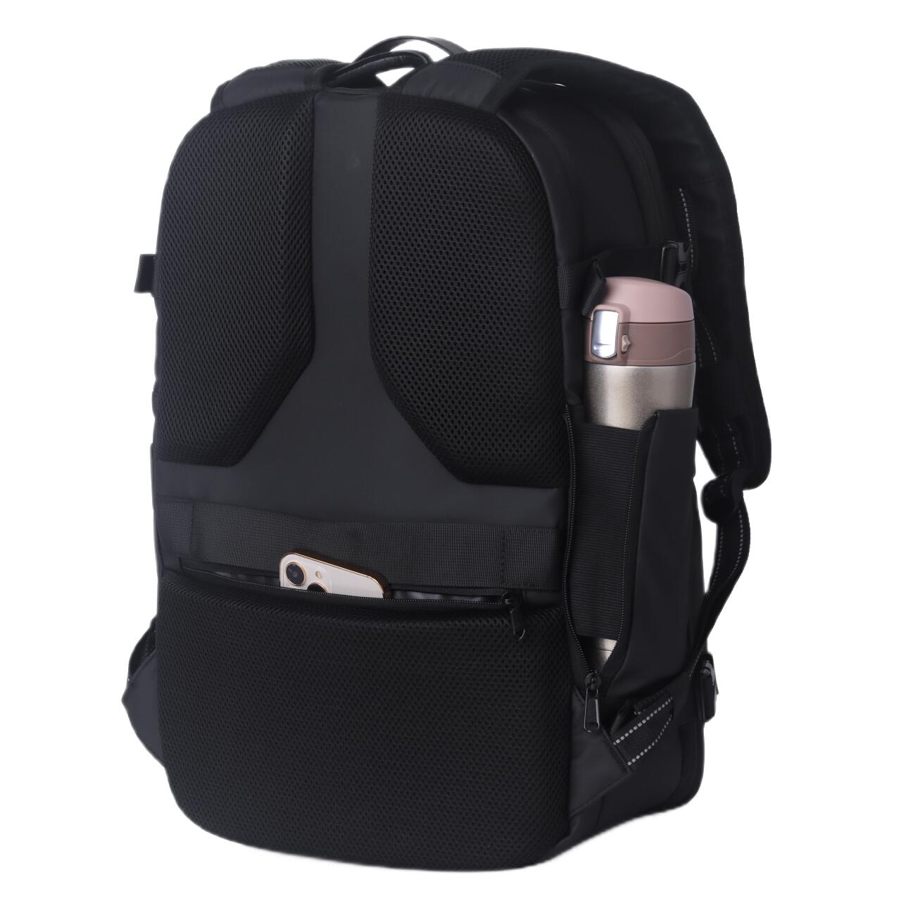 Lemontti Rucsac Smart Premium cu Vacuum si pompa vid 5 capete inclusa, 30-60L pentru cabina avion, impermeabil, doua mufe incarcare USB: USB-A si Type-C, extensie suplimentara, sistem antifurt, Negru [7]