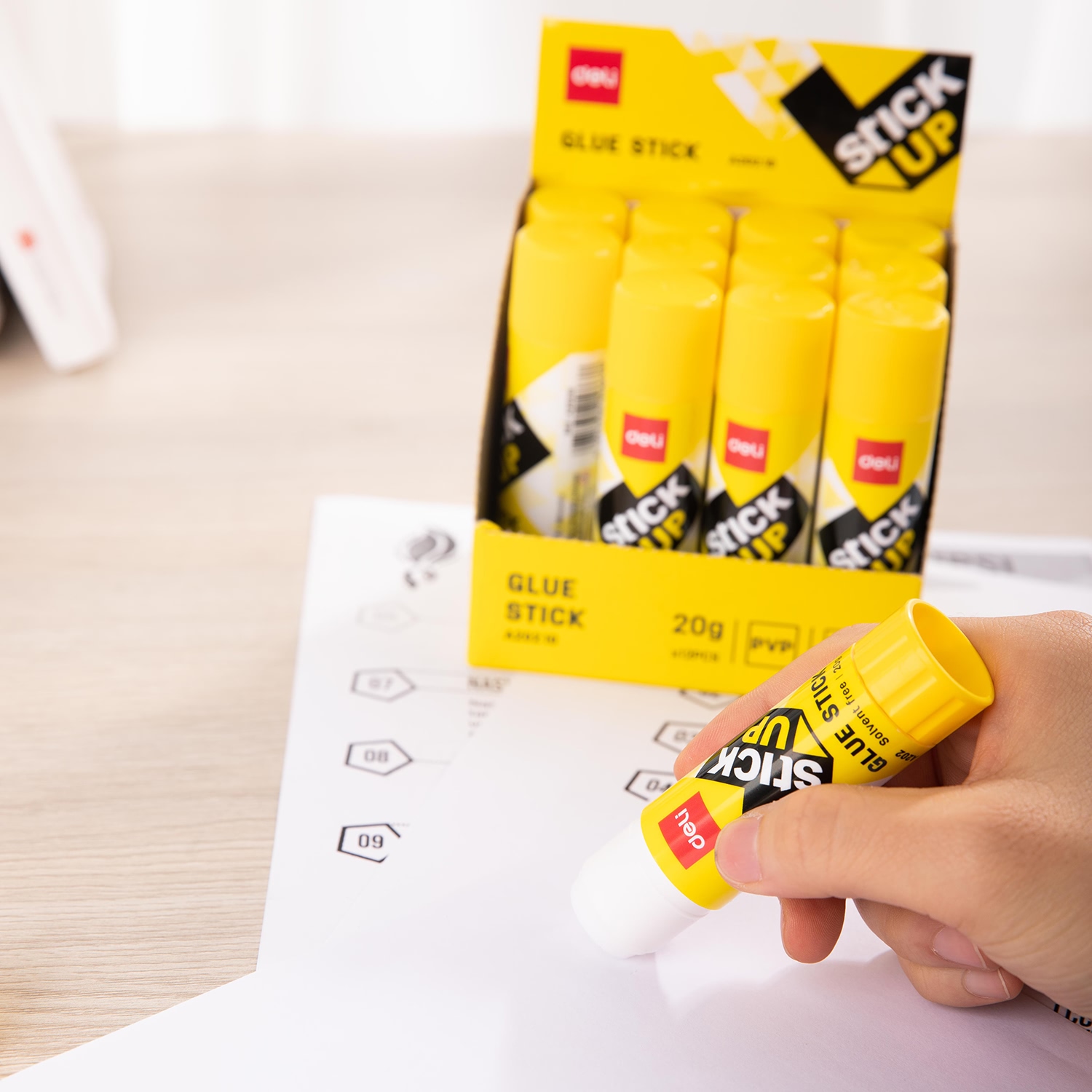 Lipici stick 20g deli [2]