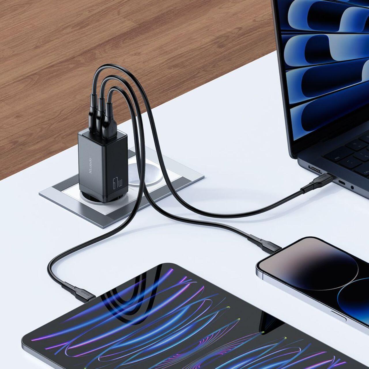 Laptop, Tablete & Telefoane - Mcdodo Set Incarcator Retea 2xType-C si 1xUSB-A GaN5 Mini Pro Fast Charger 67W, cablu Type-C la Lightning, 1.2m, Negru