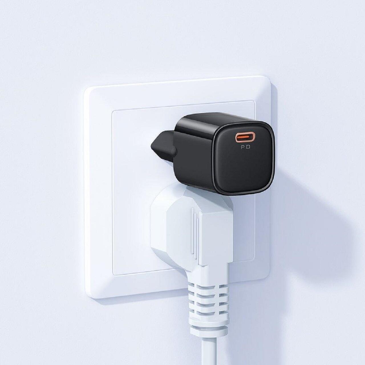 Mcdodo Incarcator Retea Nano Series Fast Charging PD Type-C, 20W Negru [3]