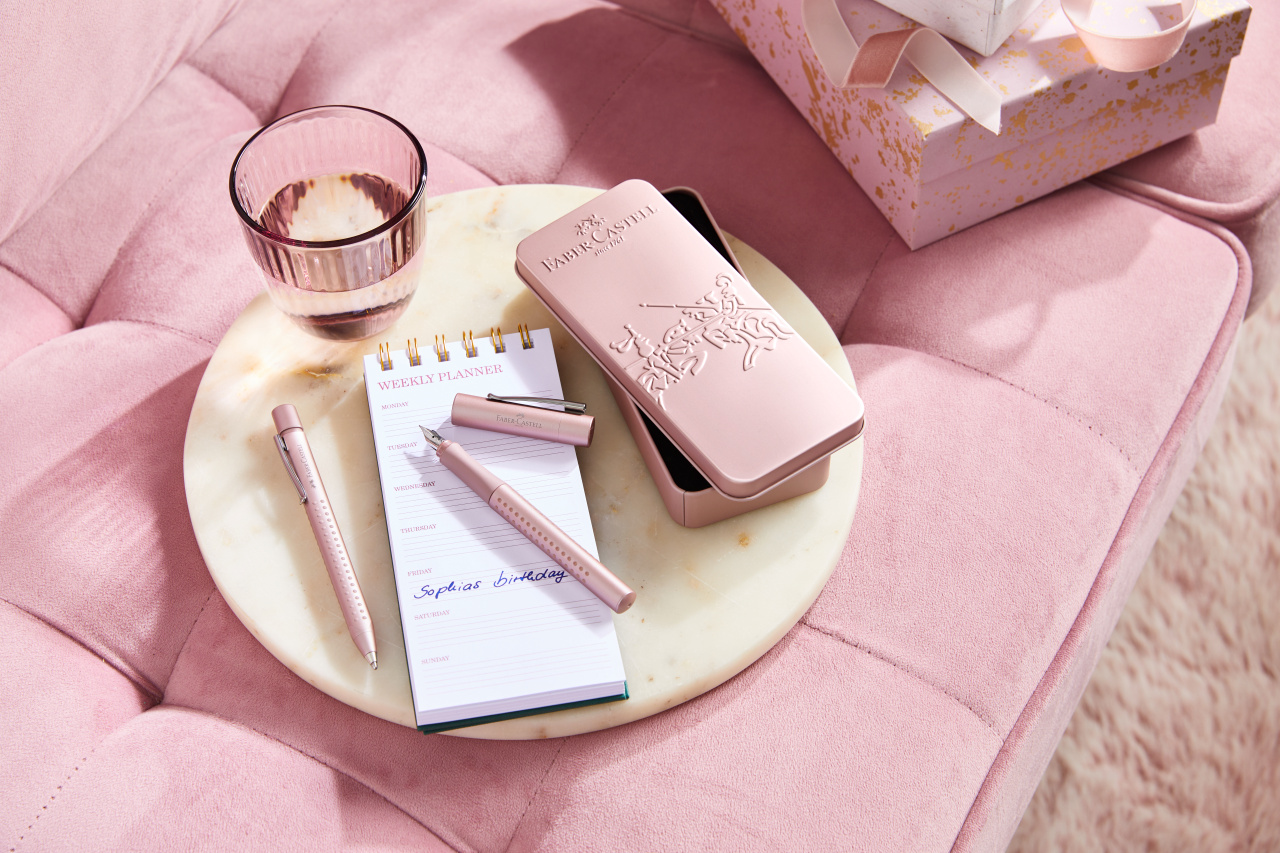 Stilou grip 2011 rose pal 2024 m faber-castell [3]
