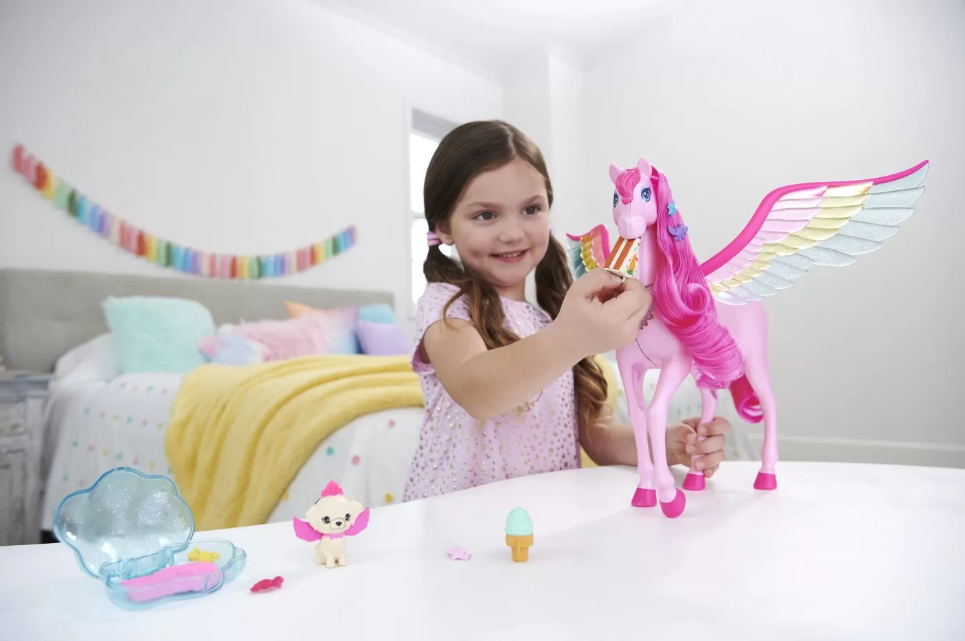 Barbie a touch of magic pegasus, varsta de la 3 ani la 7 ani [3]
