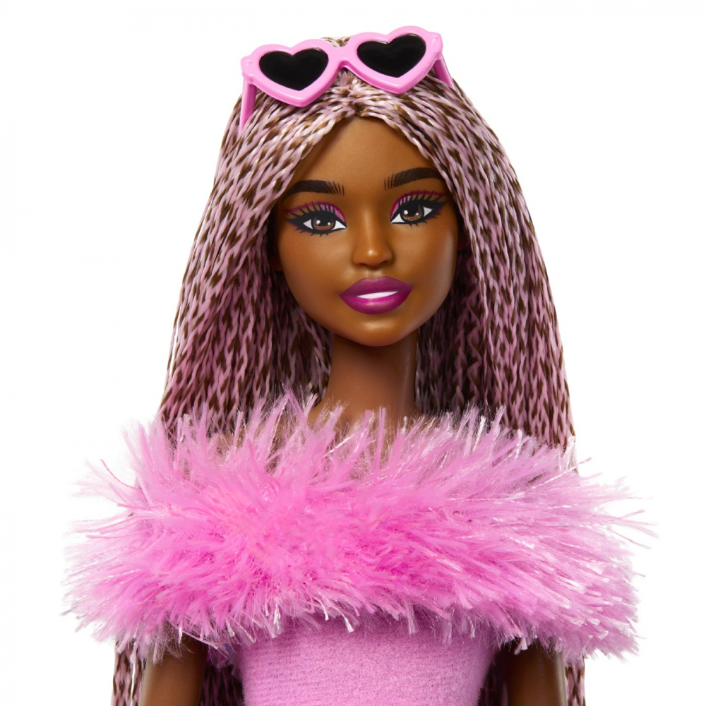 Barbie deluxe style papusa barbie cu salopeta roz si par impletit, varsta de la 4 ani la 8 ani [5]