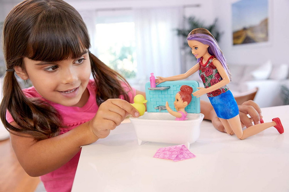 Barbie family facem baita copii varsta 3 ani - 10 ani [3]