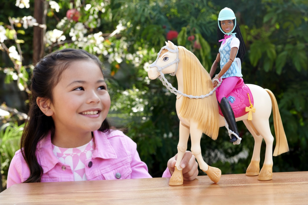 Barbie mysteries calut cu sunete si accesorii, varsta de la 3 ani la 7 ani [4]