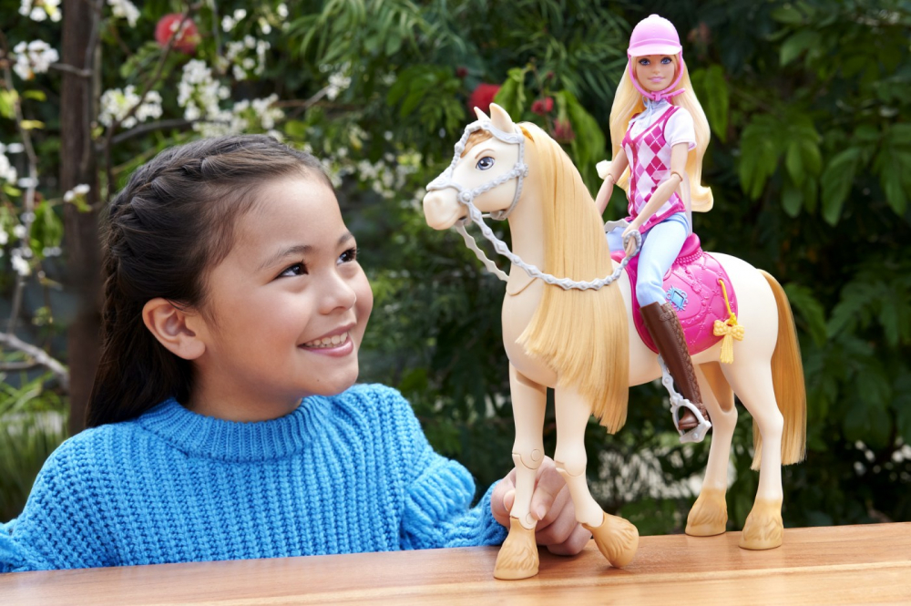 Barbie mysteries calut cu sunete si accesorii, varsta de la 3 ani la 7 ani [3]
