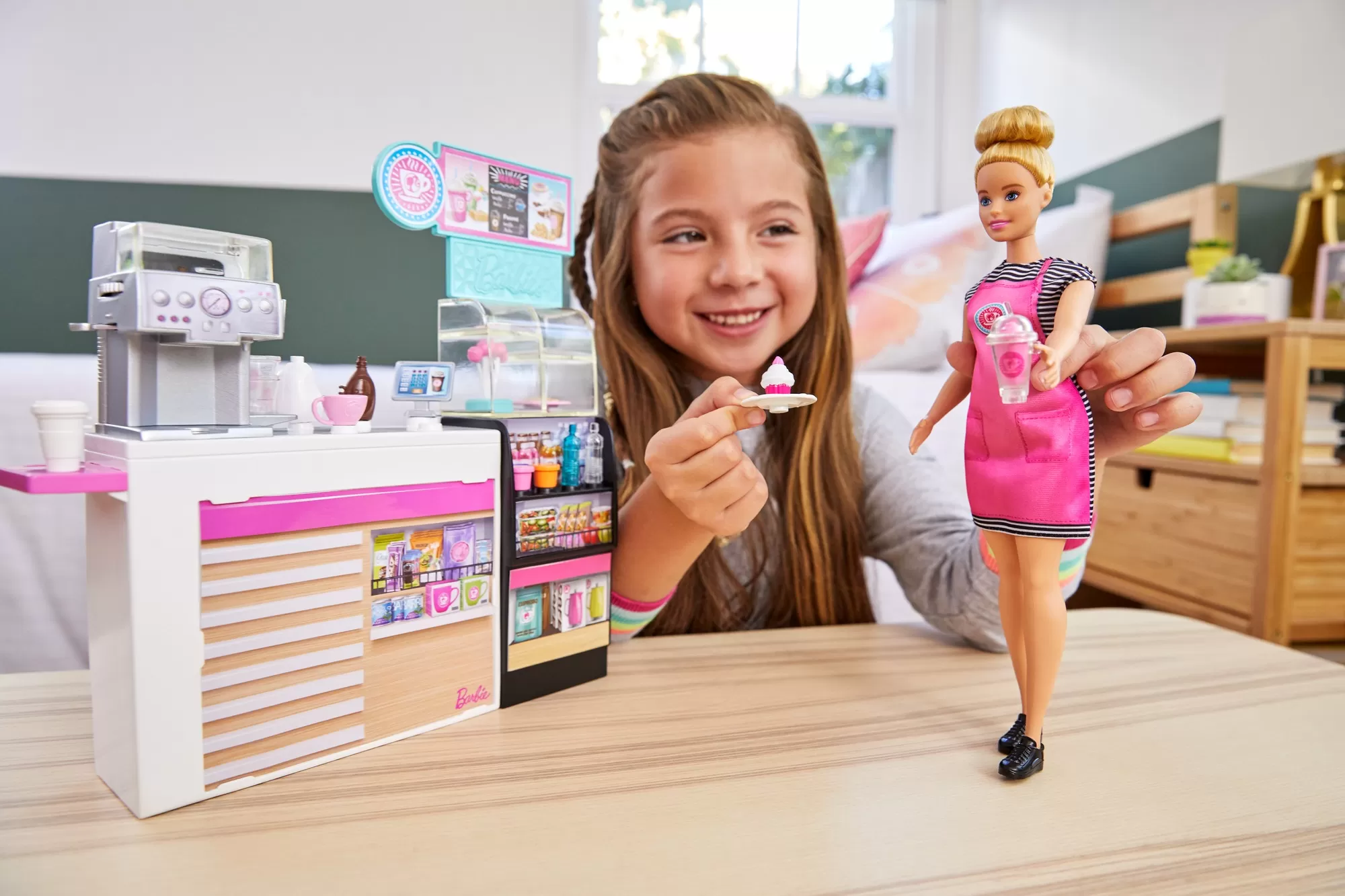 Barbie set cafenea cu 20 de accesorii, varsta de la 3 ani la 10 ani [9]