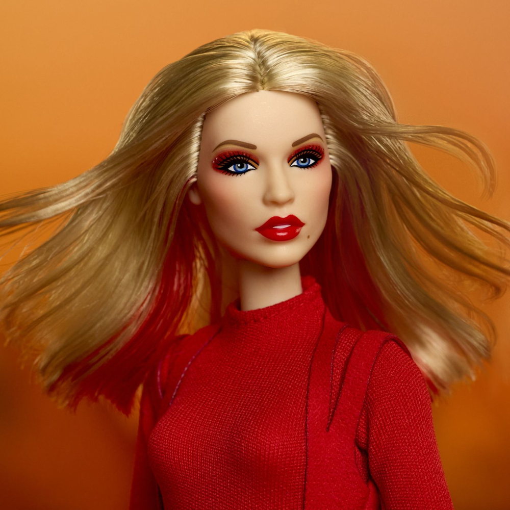 Barbie signature music series papusa kylie minogue copii varsta 6 ani - 13 ani [5]