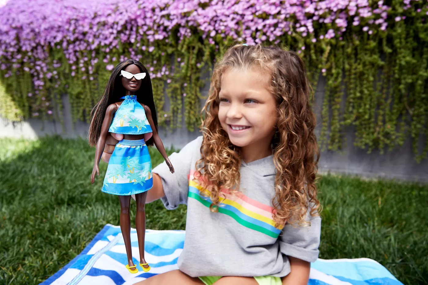Barbie travel papusa barbie aniversare 50 de ani malibu bruneta, varsta de la 3 ani la 12 ani [3]