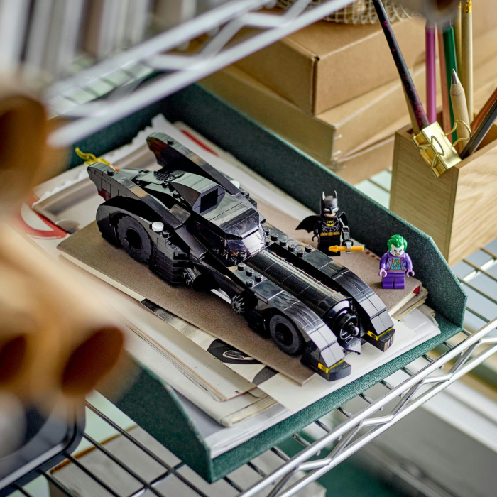 Batmobile: Batman pe urmele lui Joker, varsta de la 8 ani la +15 ani [9]