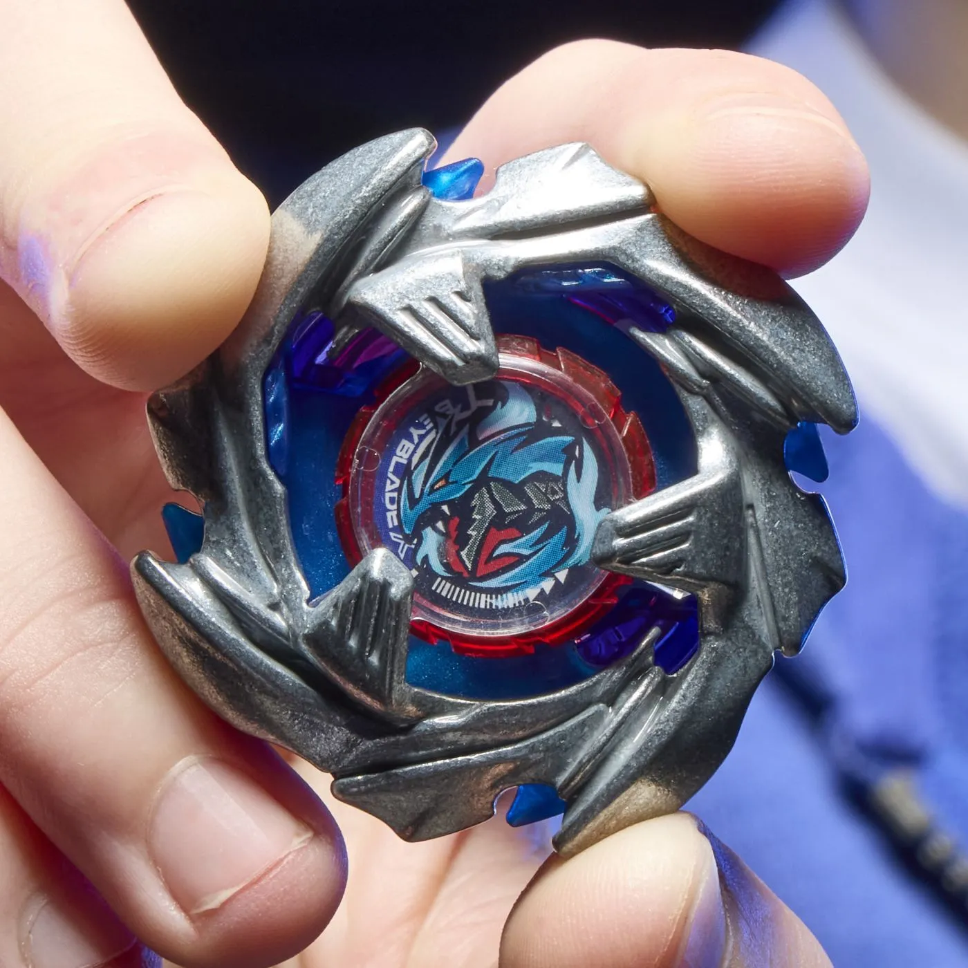 Beyblade x let it rip set lansator si roata cobalt dragoon 2-60c, copii varsta 8 ani pana la 12 ani [8]