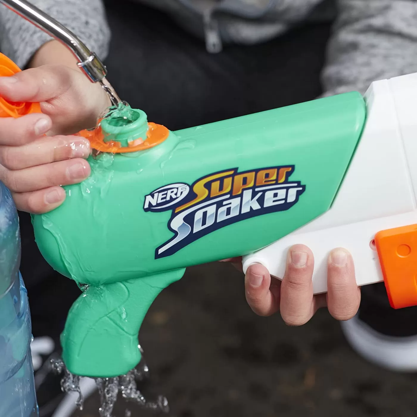 Blaster cu apa nerf super soaker hydro frenzy, varsta de la 6 ani la +15 ani [7]