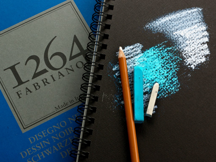 Bloc desen 1264 Black Drawing, A5, 200gr, 20 file, cu spirala Fabriano [2]
