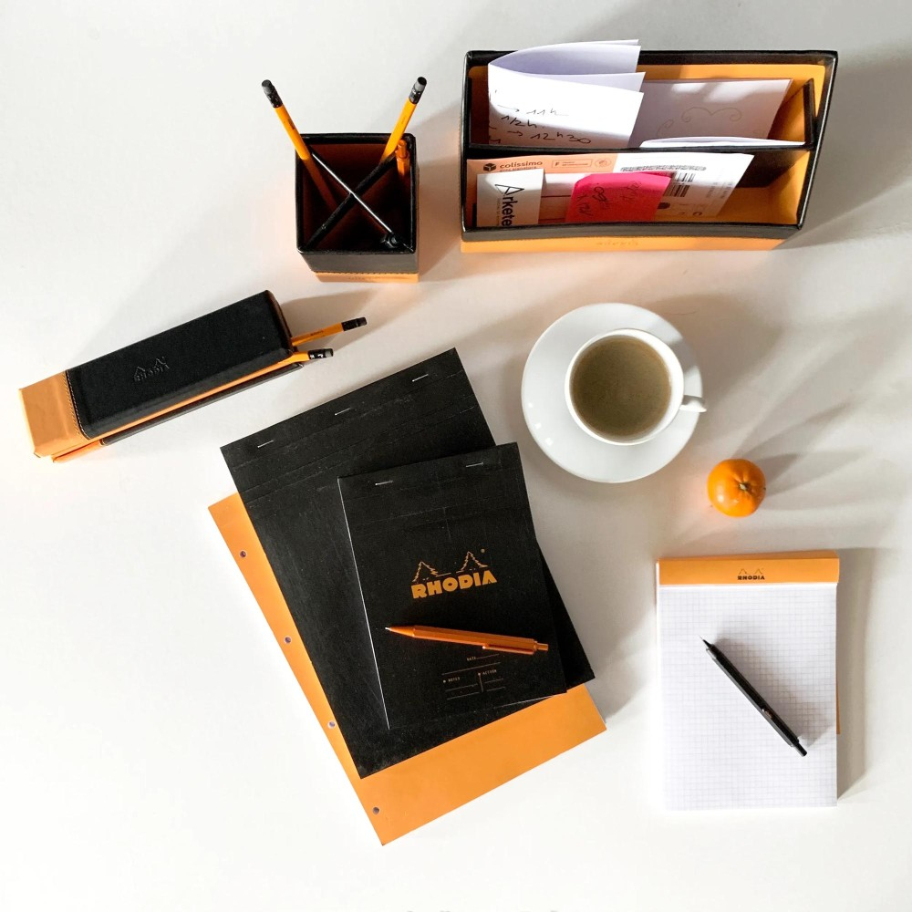 Blocnotes A4, capsat, 80 file, N°18, Rhodia black [5]