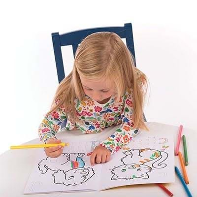 Carte de colorat cu activitati in limba engleza si abtibilduri ABC [4]