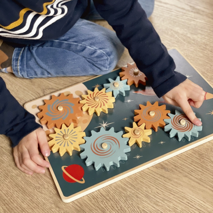 Centru activitati cu roti zimtate, Spatiu, varsta 1 - 3 ani, Baiat, Fata [3]