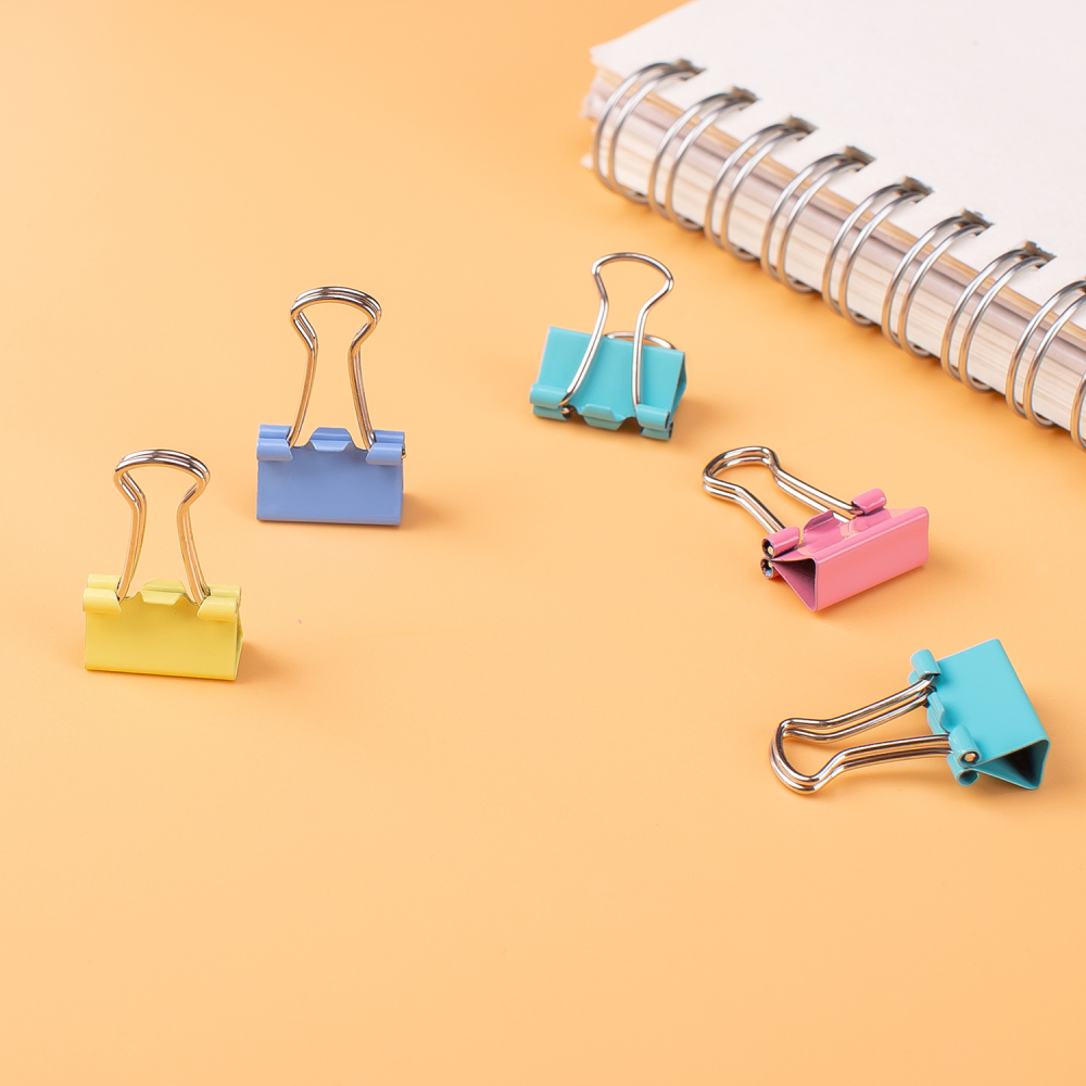 Clips hartie 15mm color 60 buc/cut. plastic deli [3]