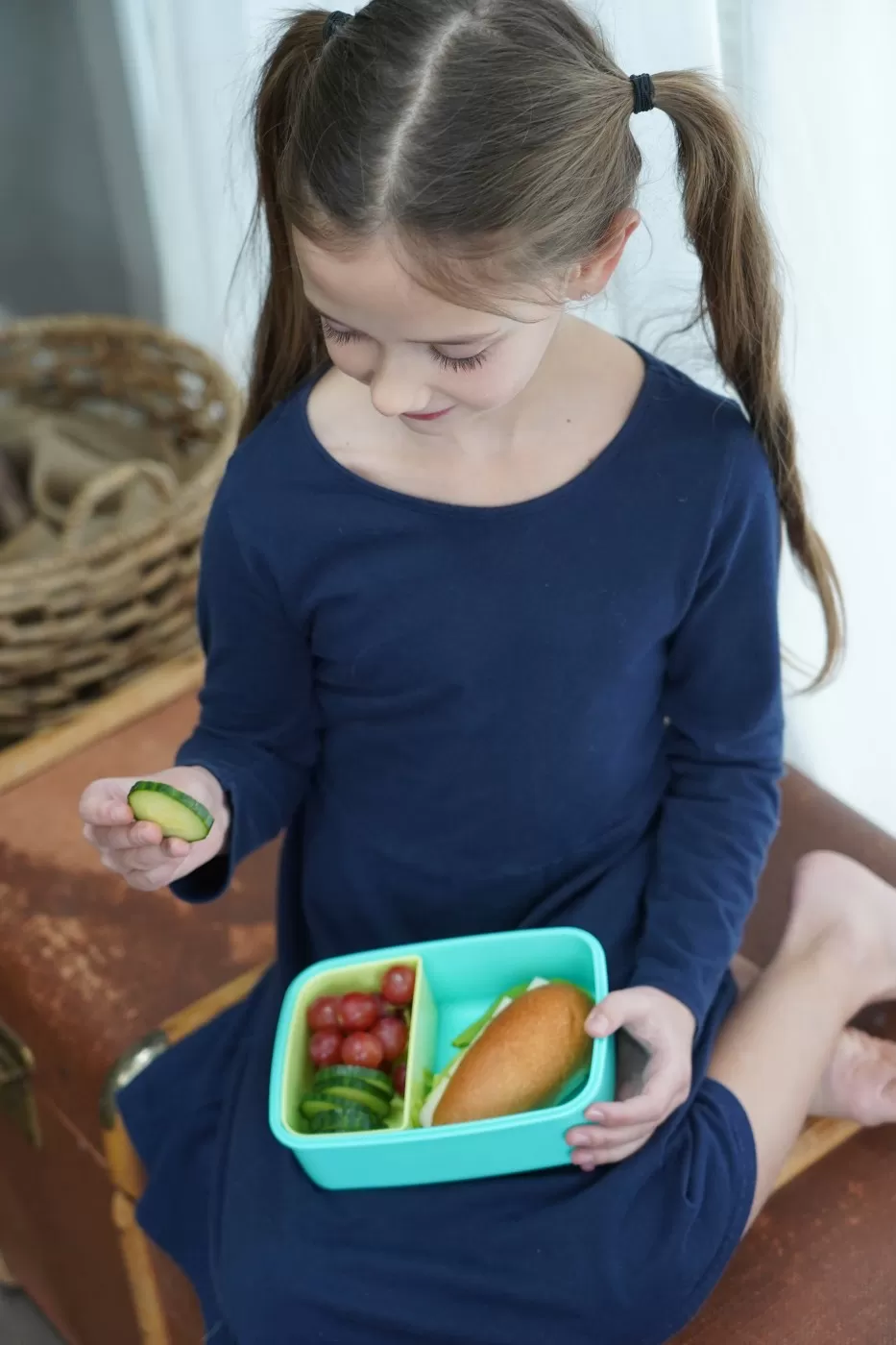Cutie pranz bento, 880ml, caserola detasabila, roz mov gri, varsta de la 6 luni la +15 ani [2]