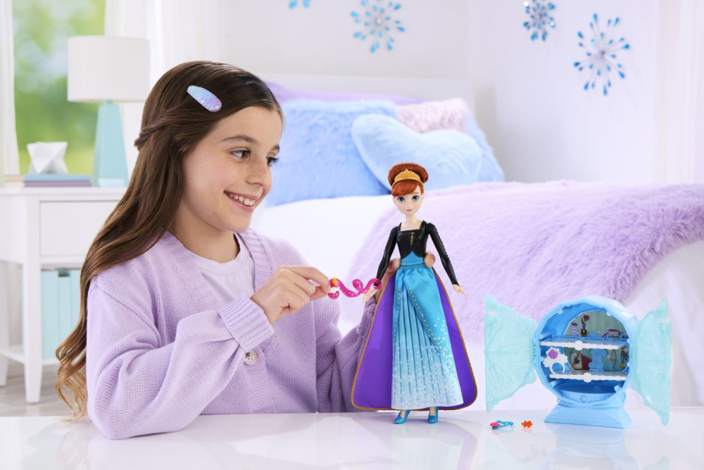 Disney frozen jewel reveal papusa anna [6]