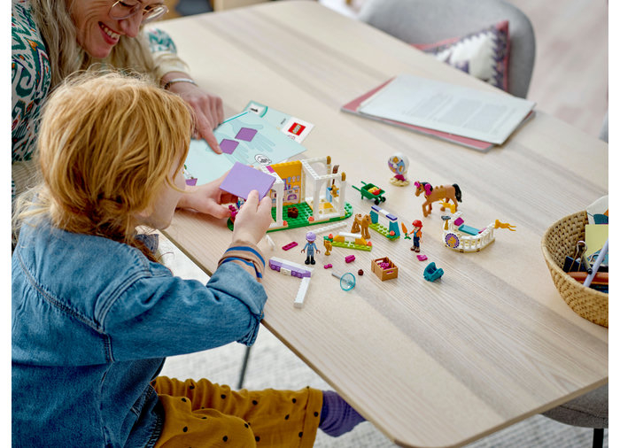 LEGO Friends: Dresaj pentru cai 41746, 4 ani+, 134 piese, varsta de la 4 ani la 7 ani [4]