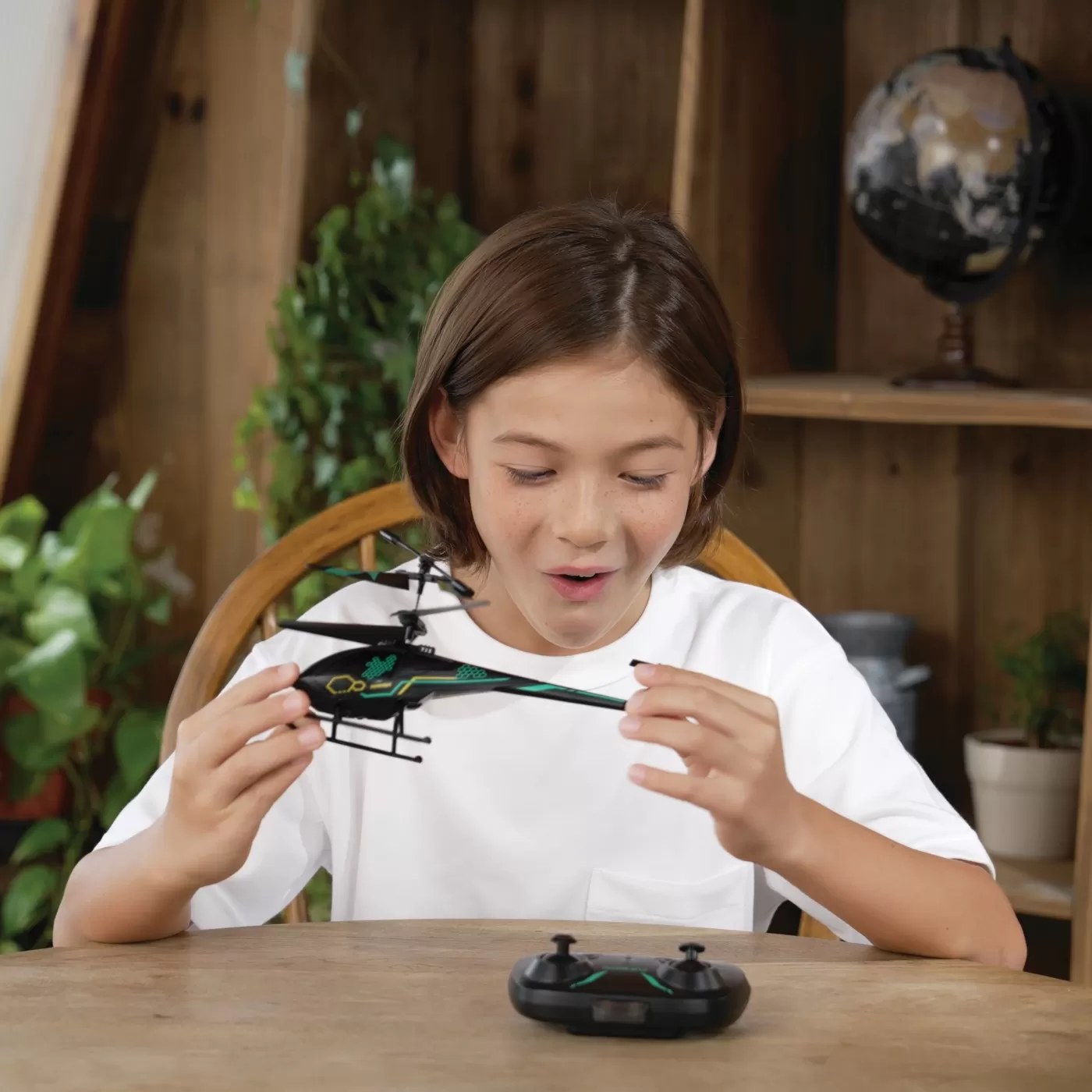 Elicopter cu telecomanda air mamba, varsta de la 10 ani la +15 ani [3]