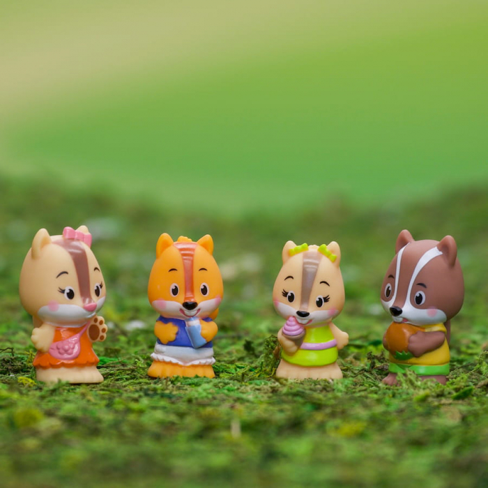 Familia de veverite Nutnut - Set figurine joc de rol [2]