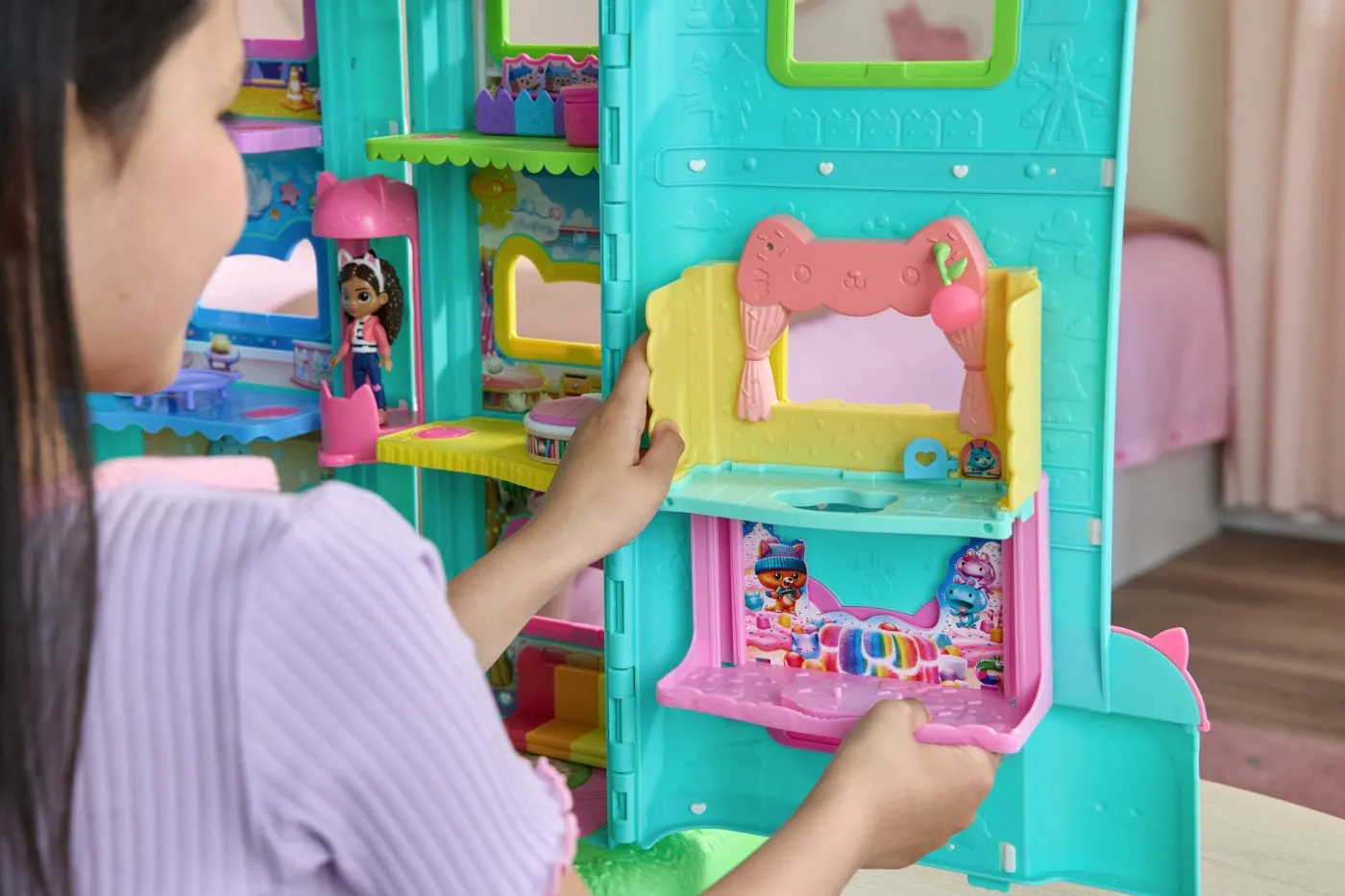 Gabbys dollhouse filmul bucataria magica a lui cakeys cu figurine si accesorii, copii 3 ani-7 ani [3]