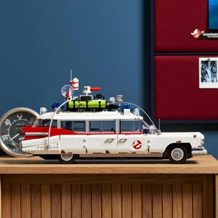 Ghostbusters, varsta de la 14 ani la +15 ani [4]