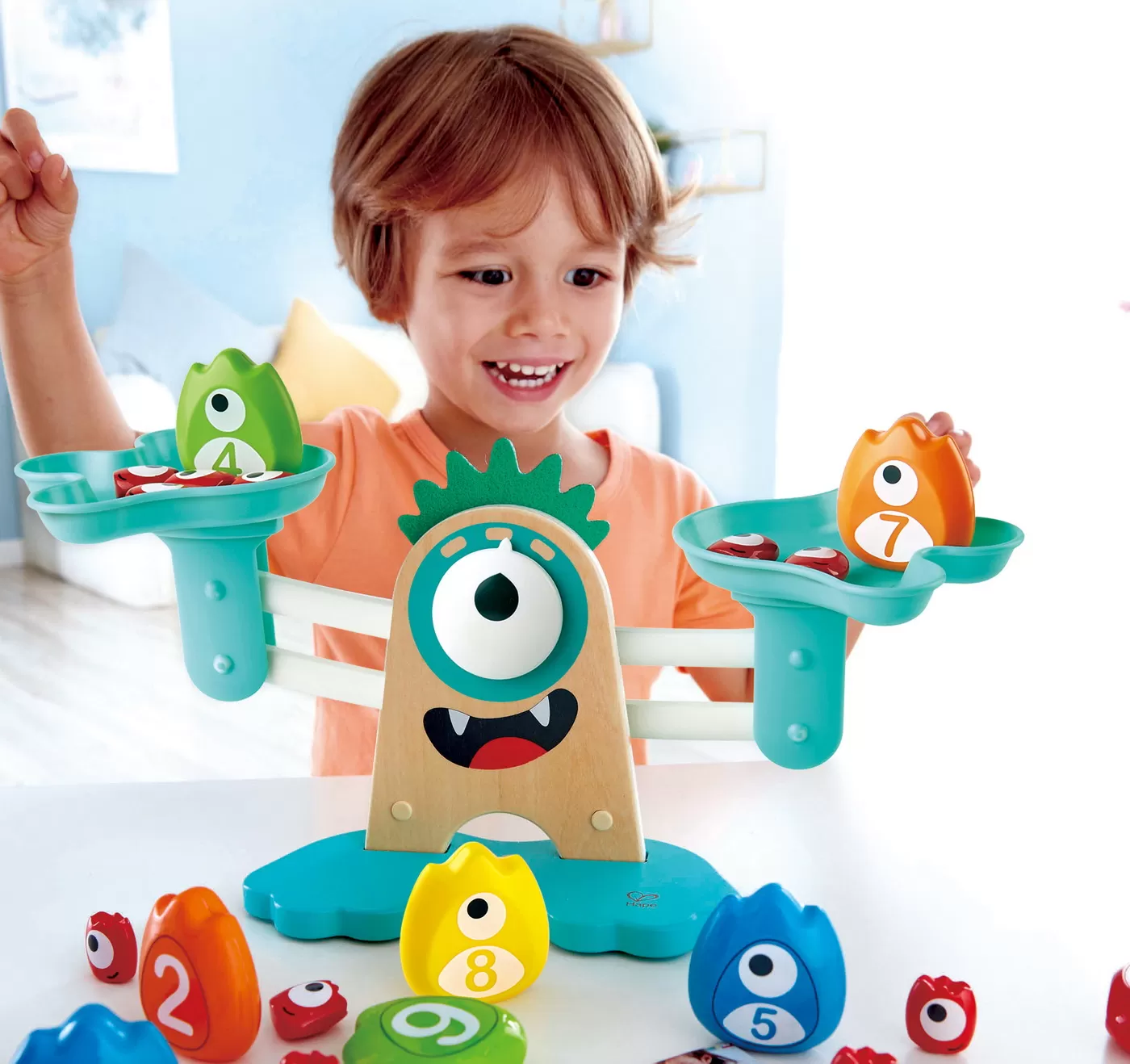 Hape cantar monstru, varsta de la 3 ani la 10 ani [3]