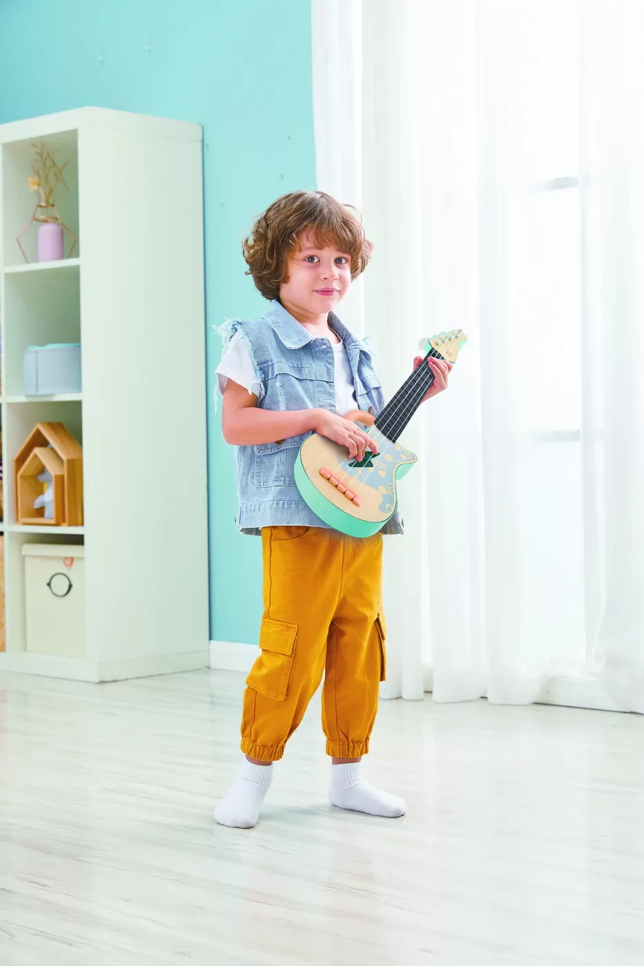 Hape chitara ukulele, varsta de la 3 ani la 10 ani [4]